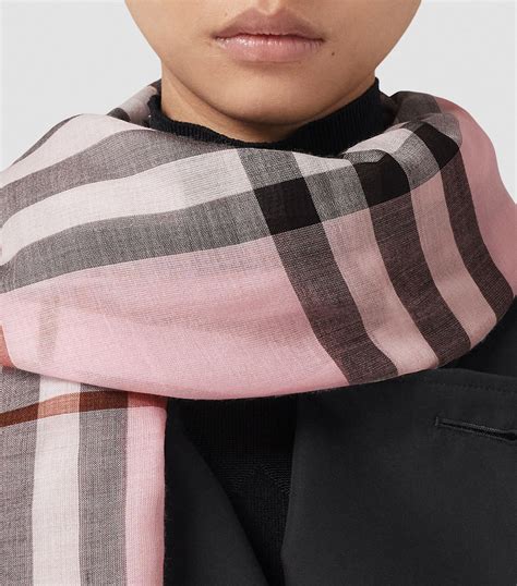 burberry wool silk scarves|burberry scarves outlet.